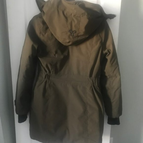 Aritzia TNA Womens Bancroft Parka - Picture 5 of 5